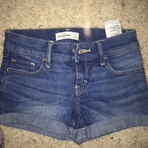ABERCROMBIE SHORTS